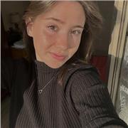 Actuellement étudiante en générale je souhaite donner des cours aux enfants qui en ont besoin afin de perfectionner leurs compétences.